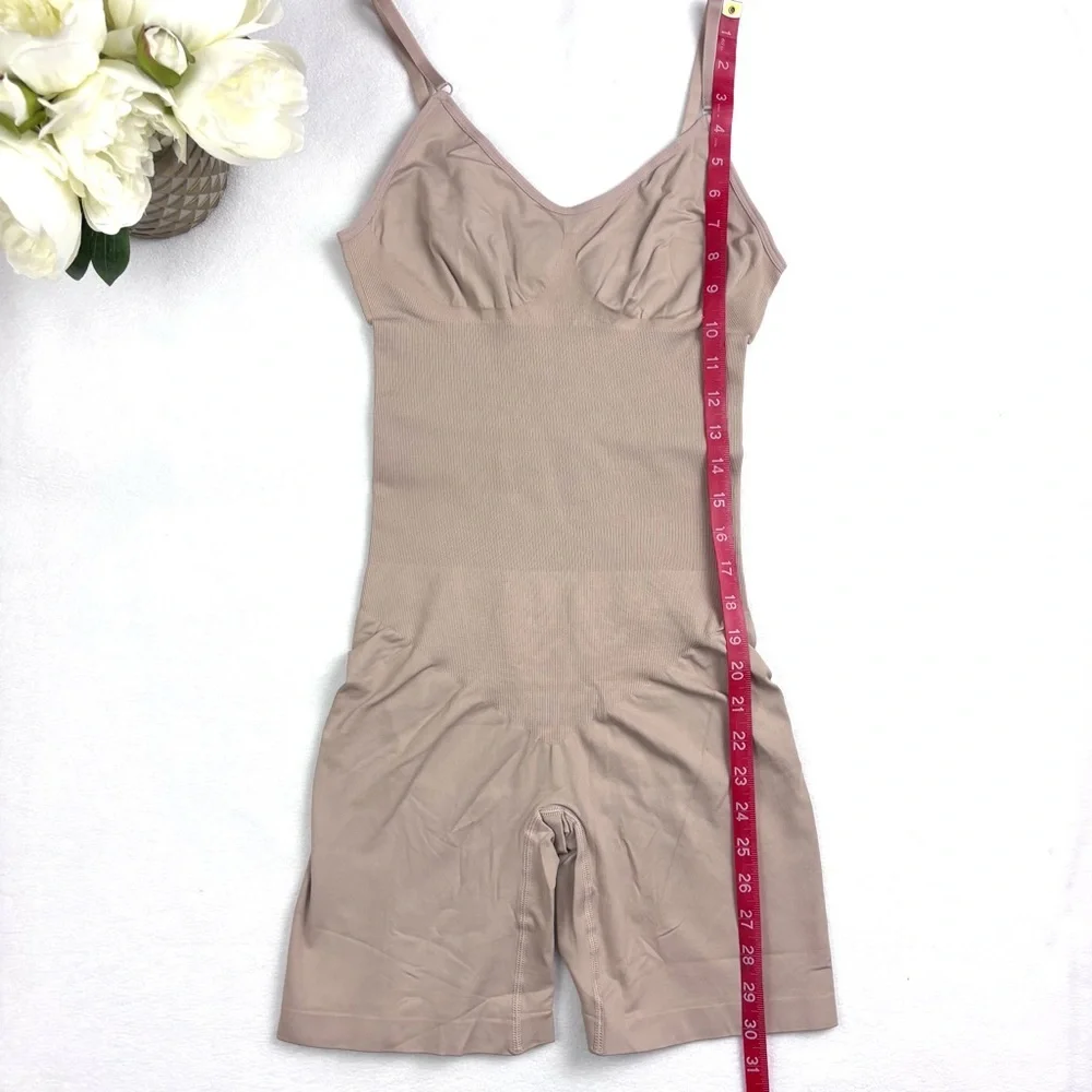 Shecurve Seamless Nude Smoothing Full Body Booty Popping Shapewear Bodysuit (XL)